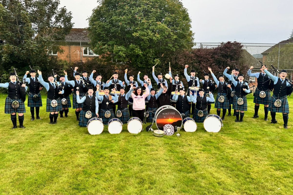 Curtain down on successful season for Kintyre Schools Pipe Band