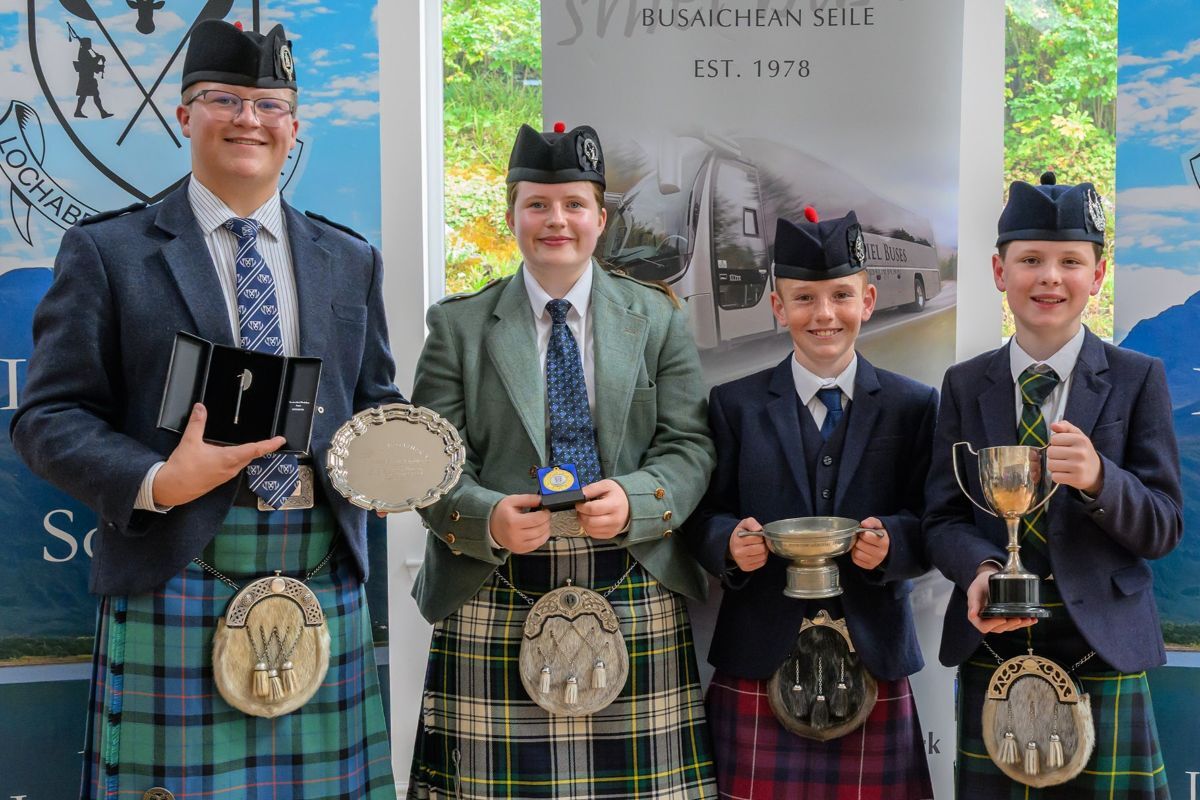 WEB NO F36 Lochaber Gathering Piping Competition 26 Junior Section winners PH WEB NO F36 Lochaber Gathering Piping Competition 26 Junior Section winners PH
