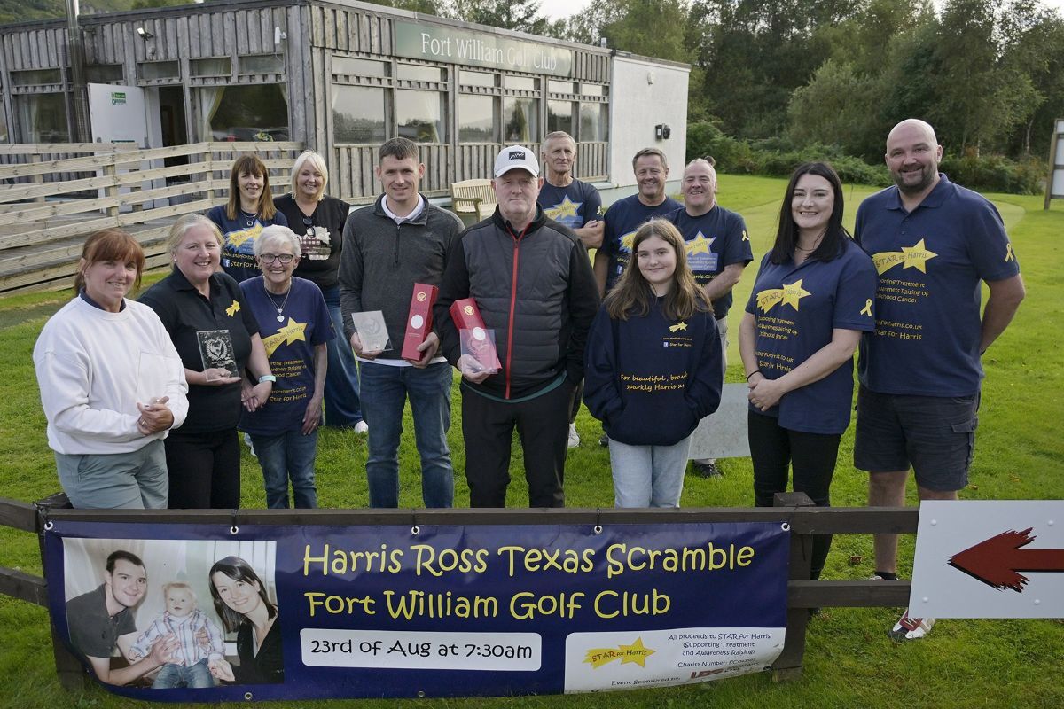 WEB NO F37 Star for Harris golf tournament 26 IF WEB NO F37 Star for Harris golf tournament 26 IF