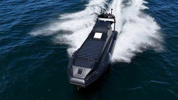 Damen Folla partners with Zeabuz on docking system
